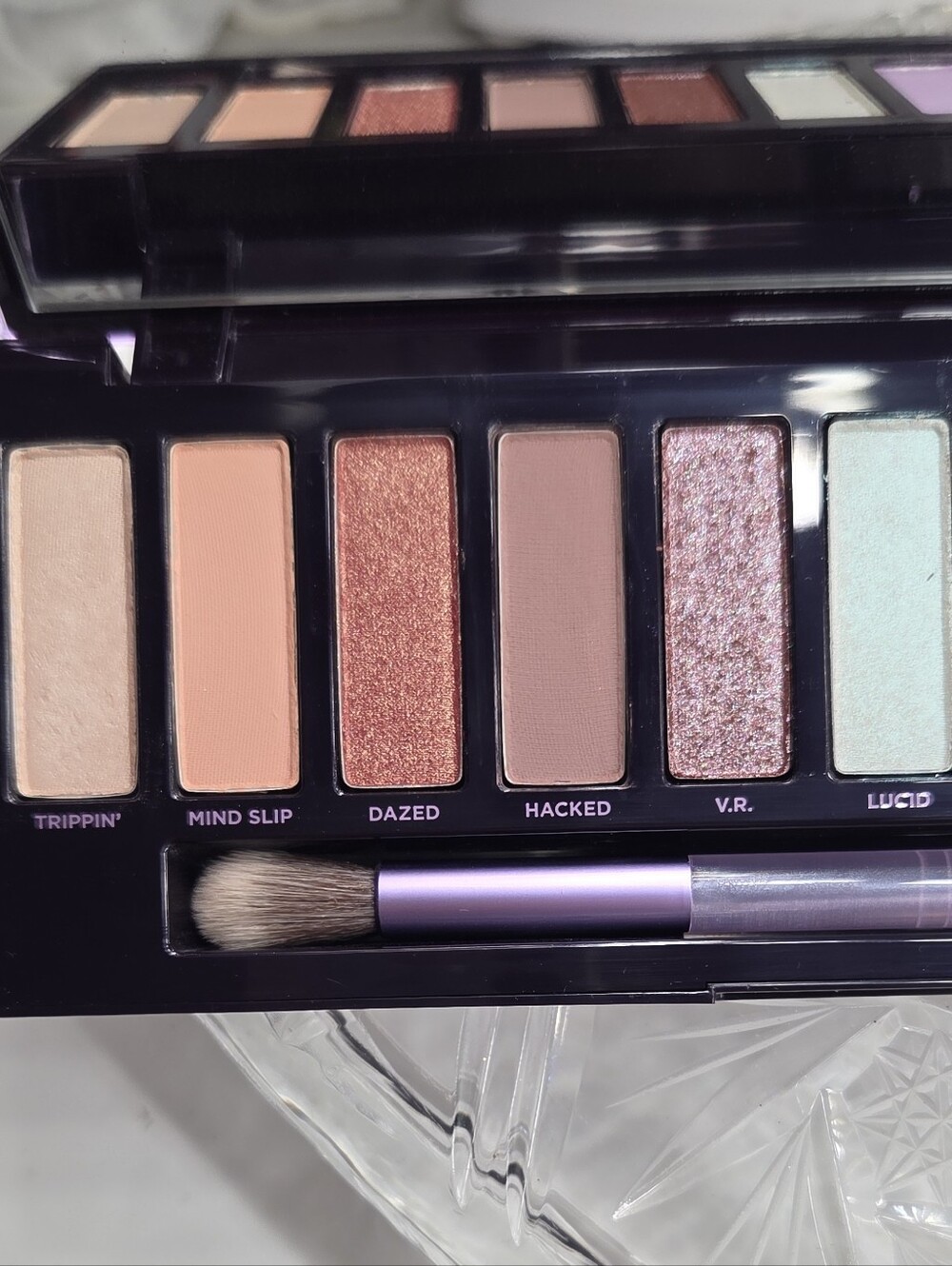 Authentic Urban Decay Naked Ultraviolet Eyeshadow Palette - Picture 4 of 5